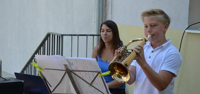 Eine Schulschlussfeier mit tollen Beiträgen aller Klassen